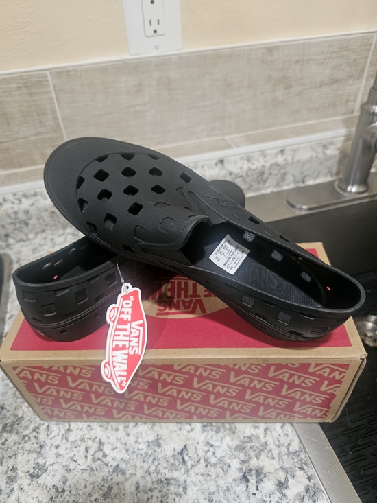 Vans Other - Vans 8/Unixes Black Slip-On Perforated Casual Shoes